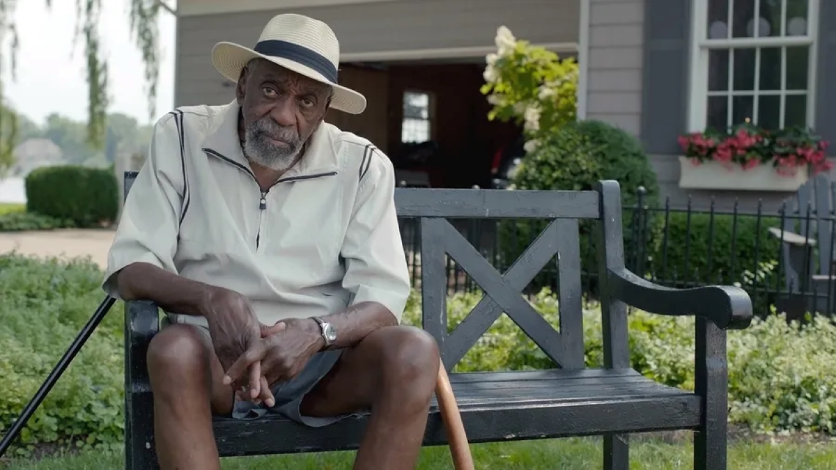 bill-cobbs-old-man-on-garden-bench